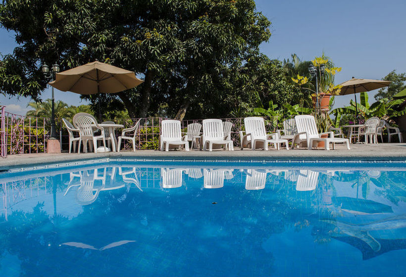 Отель Hacienda Del Rio Oaxtepec