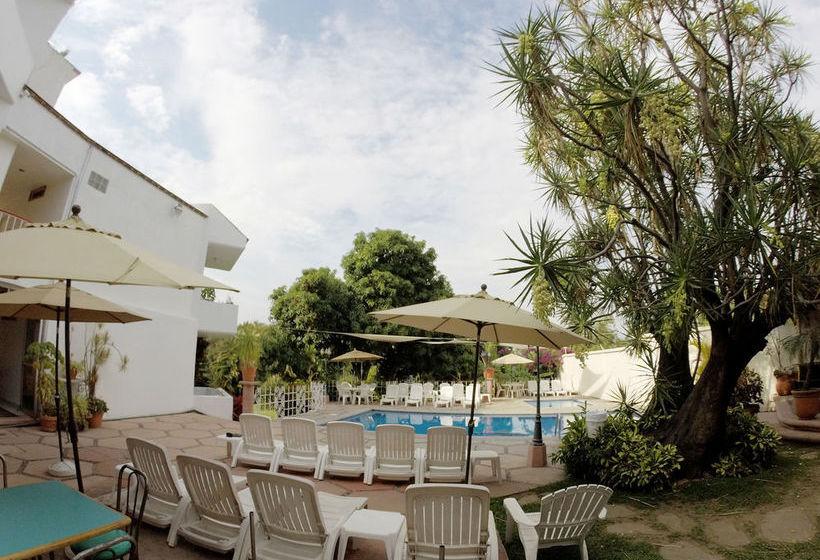 Отель Hacienda Del Rio Oaxtepec