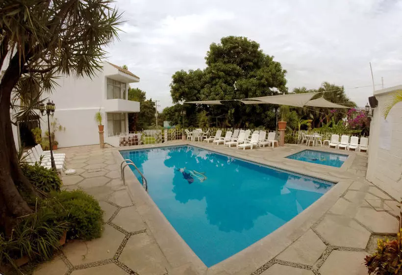 ホテル Hacienda Del Rio Oaxtepec