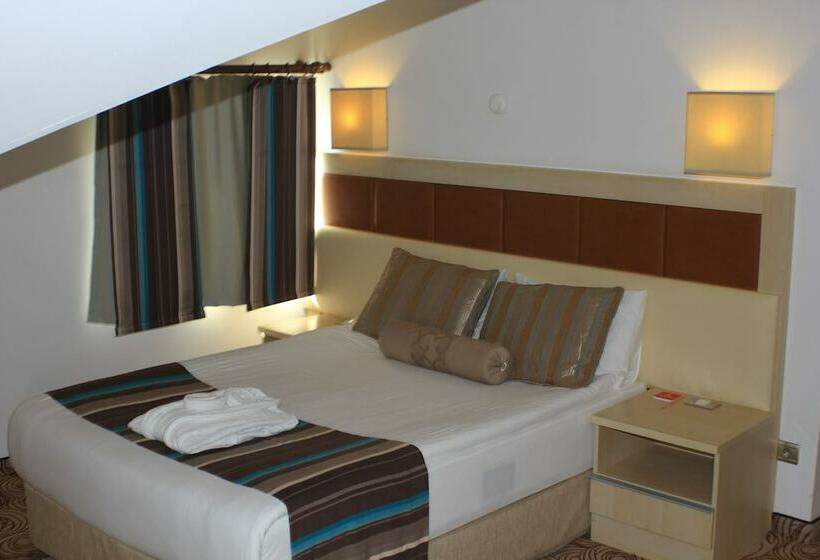 فندق Kaya Greenpark