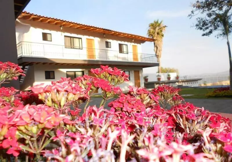 فندق La Ribereña