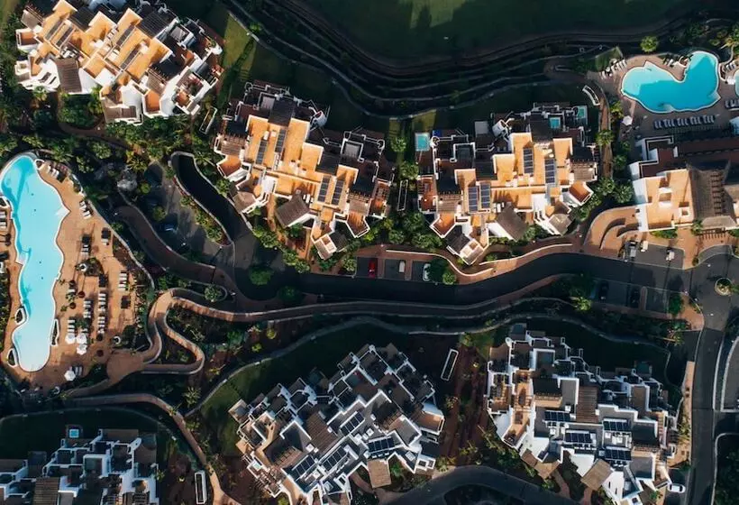 هتل Las Terrazas de Abama Suites