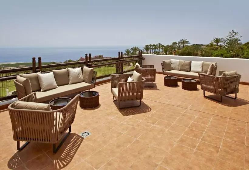 هتل Las Terrazas de Abama Suites