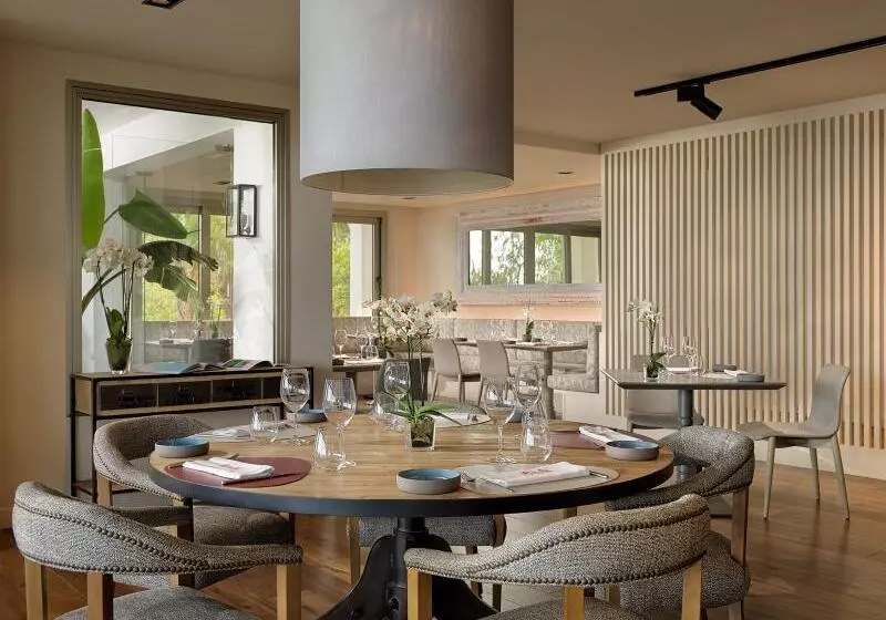 هتل Las Terrazas de Abama Suites