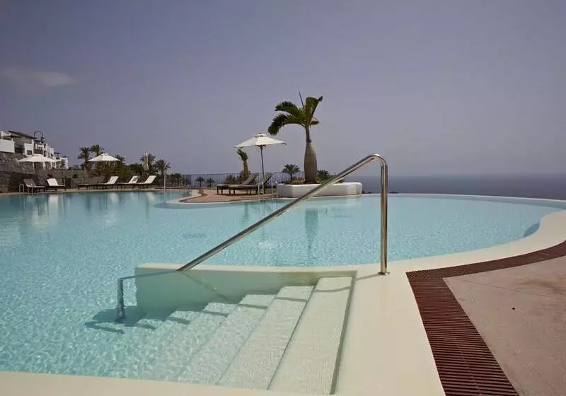 هتل Las Terrazas de Abama Suites