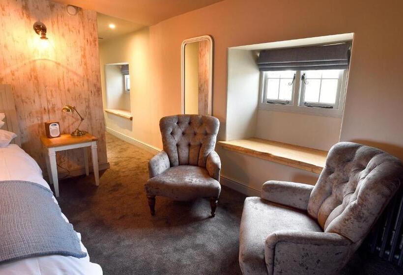 فندق The Lifeboat Inn