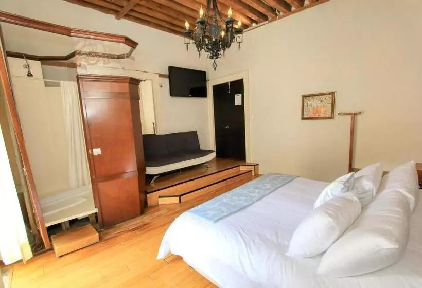 هتل Mansion Von Humboldt