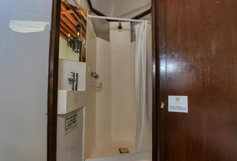 هتل Mansion Von Humboldt