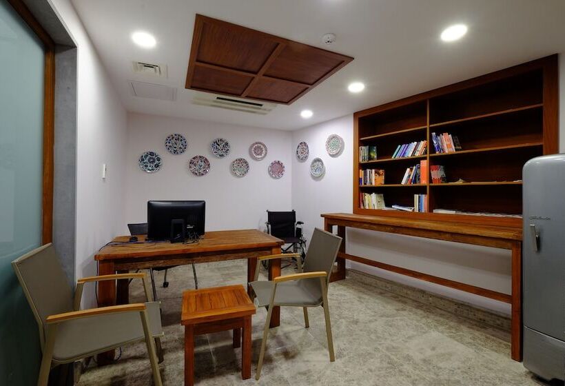 فندق Marisol Boutique