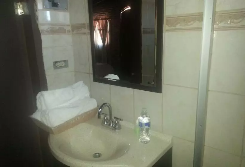 Hotel Meson Del Vino