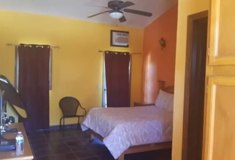 Hotel Meson Del Vino