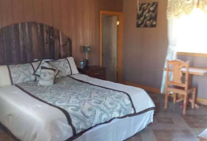 Hotel Meson Del Vino