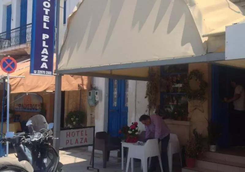 בית מלון כפרי Plaza