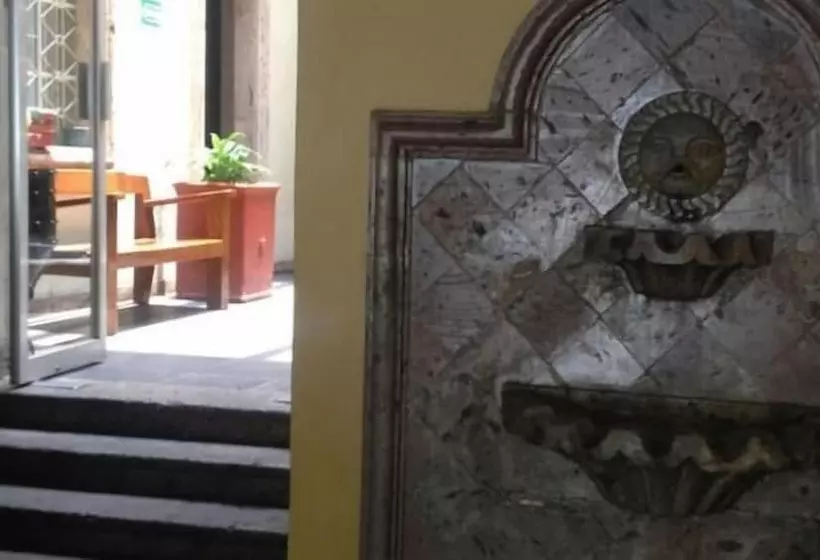 호텔 Posada Hidalgo Inn