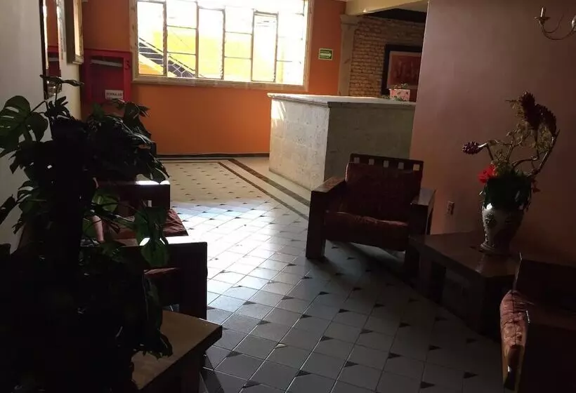 호텔 Posada Hidalgo Inn