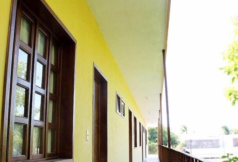 فندق Posada Lilia