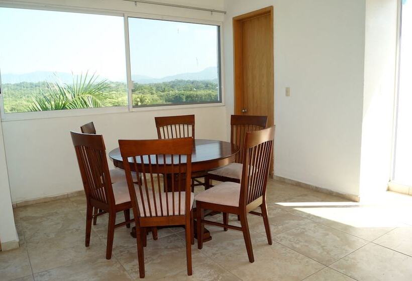 فندق Sara Suites Ixtapa