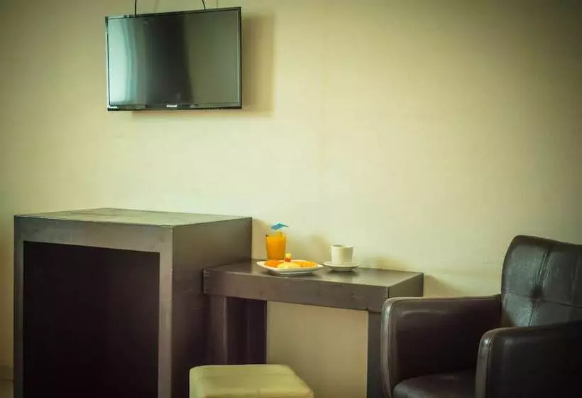 فندق Sara Suites Ixtapa