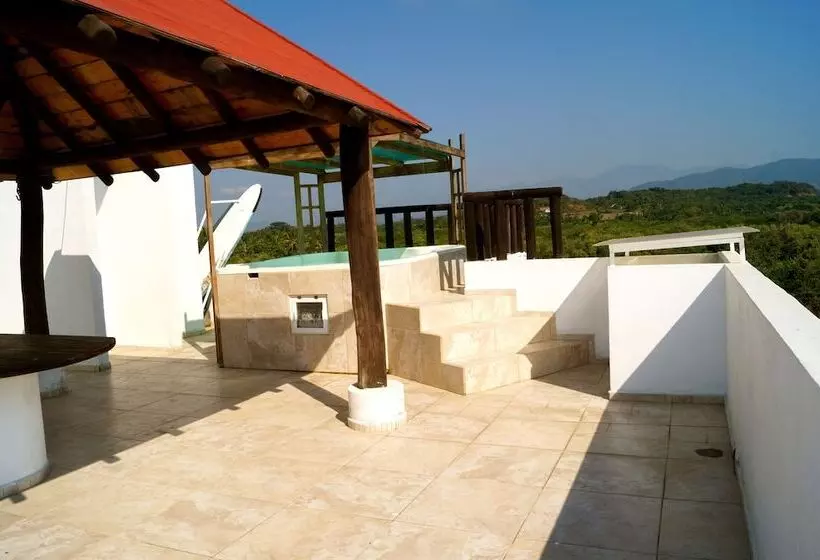 فندق Sara Suites Ixtapa