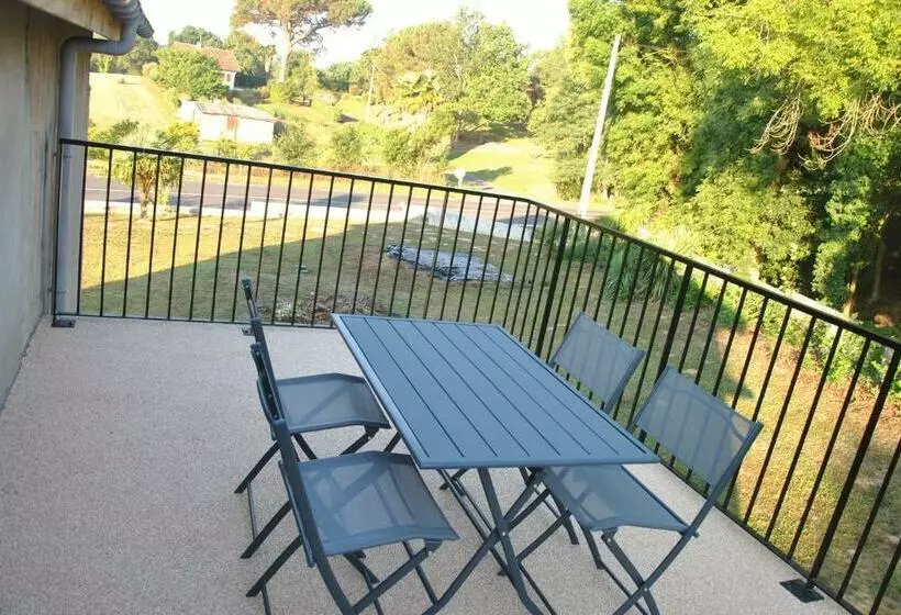 Aamiaismajoitus (B&B) Domaine De Grisere Chambre 1