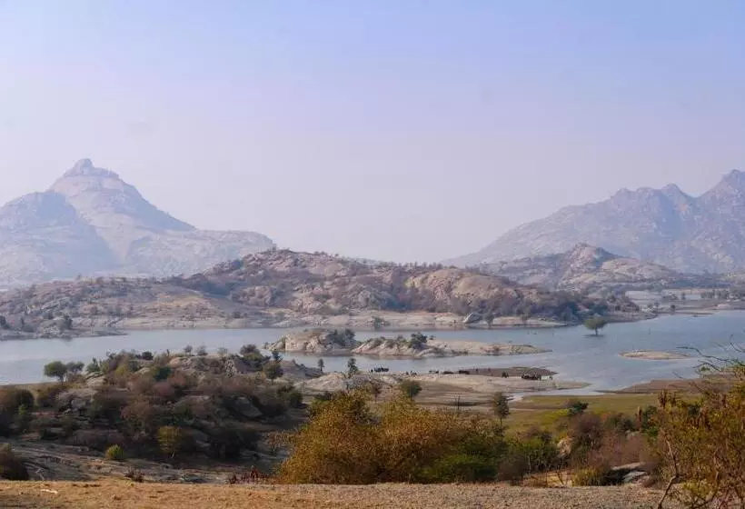 ベッドアンドブレックファースト Jawai Wildlife Safari Camp