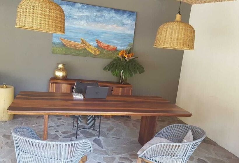 בית מלון כפרי Casa Rivera De Moras