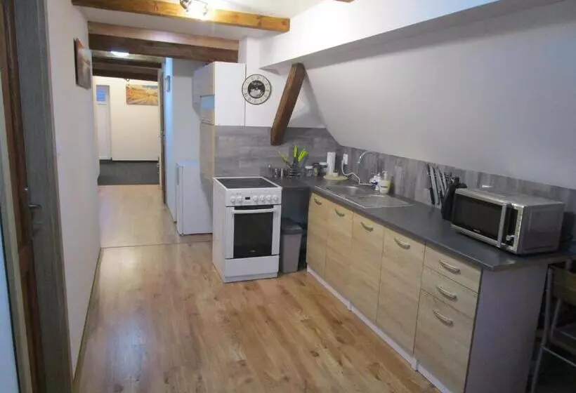 Majatalo Ubytování U Kapličky