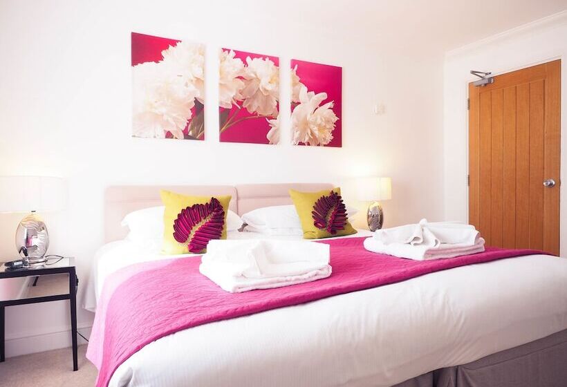 مبيت وإفطار The Old Dairy Farm