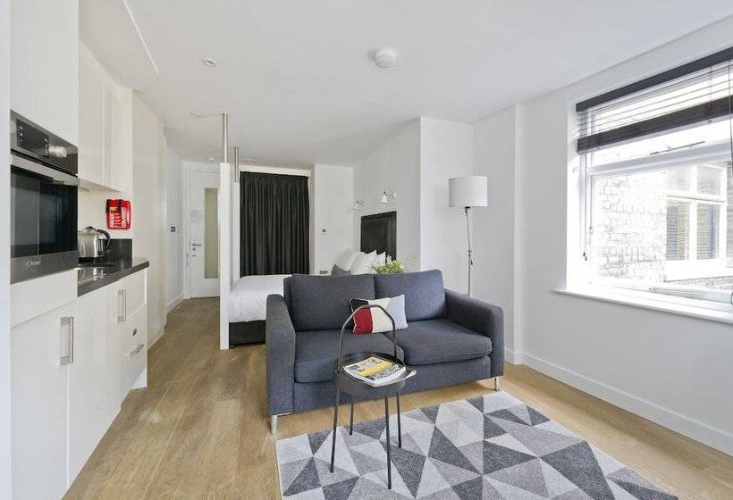 Crane Court By City2stay