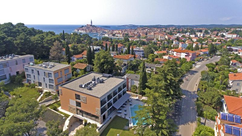 בית מלון כפרי Arupinum