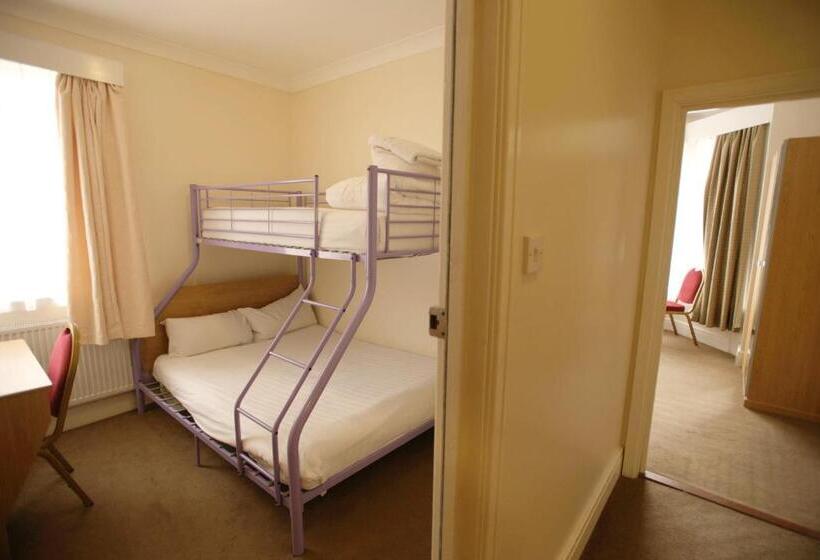 Отель Ashley Victoria