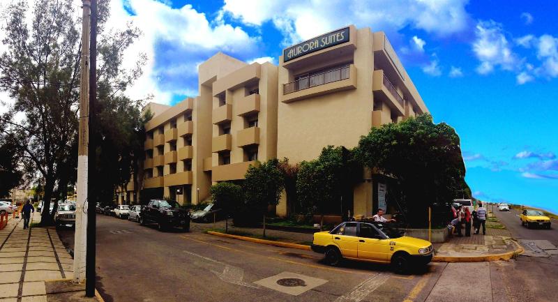 هتل Aurora Suites