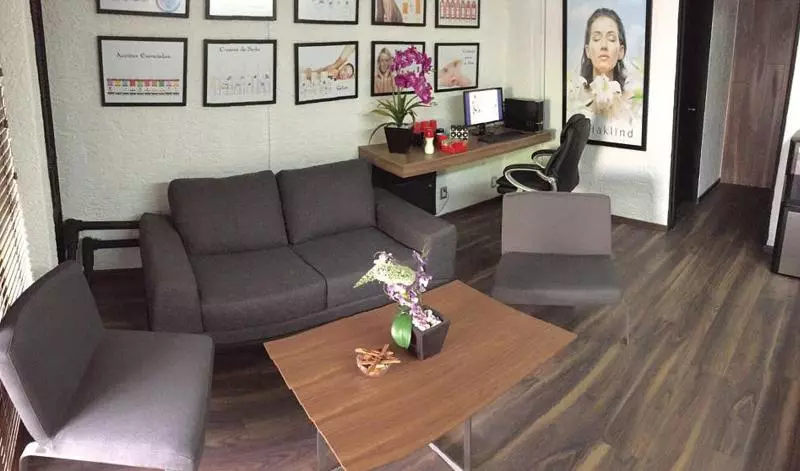 هتل Aurora Suites