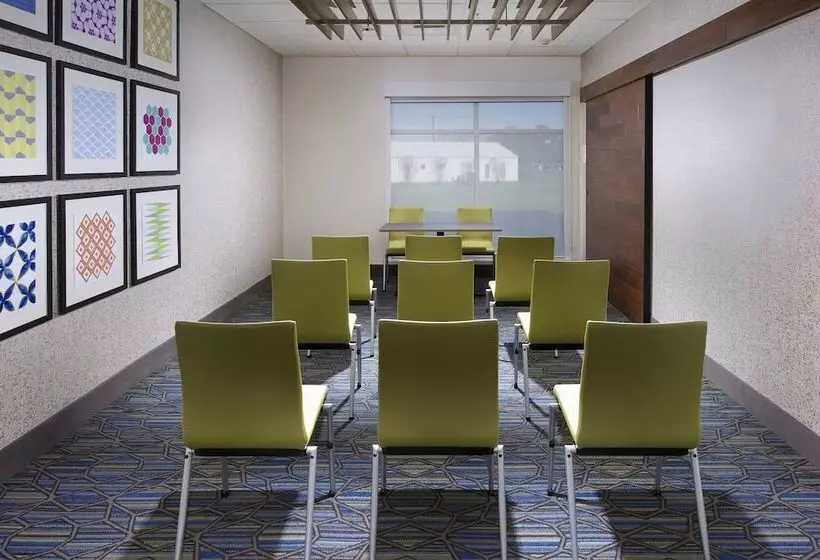 ホテル Holiday Inn Express & Suites New Braunfels, An Ihg