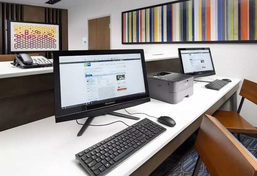 ホテル Holiday Inn Express & Suites New Braunfels, An Ihg