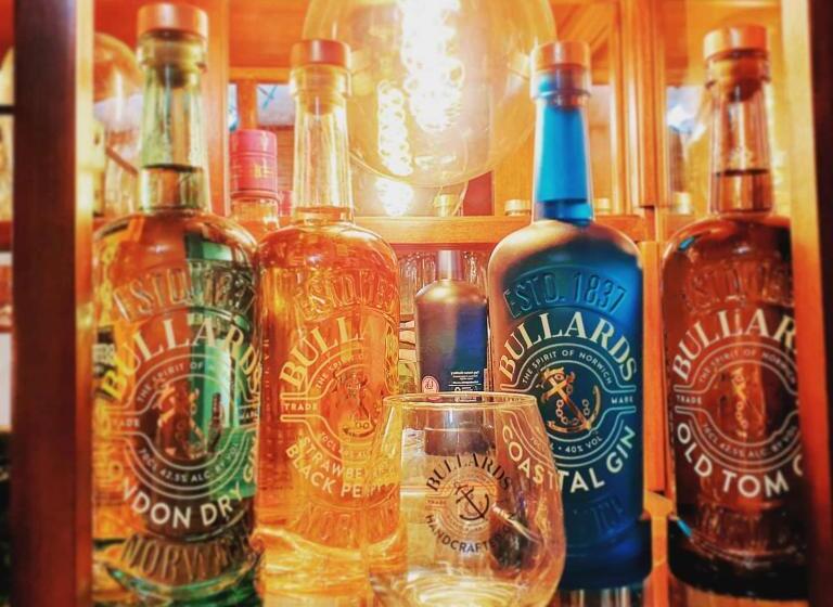 Отель Kings Head Holt