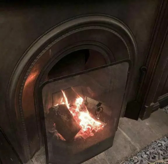 Hotel The Castle Tavern