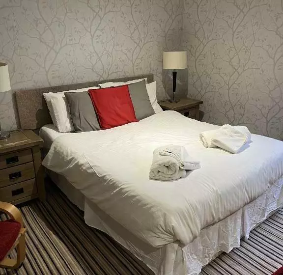 Hotel The Castle Tavern