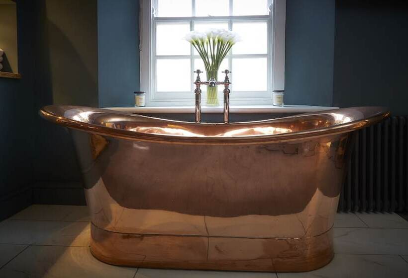 فندق The Fox And Coney Inn