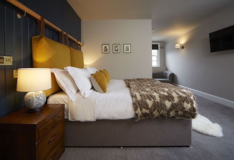 فندق The Fox And Coney Inn