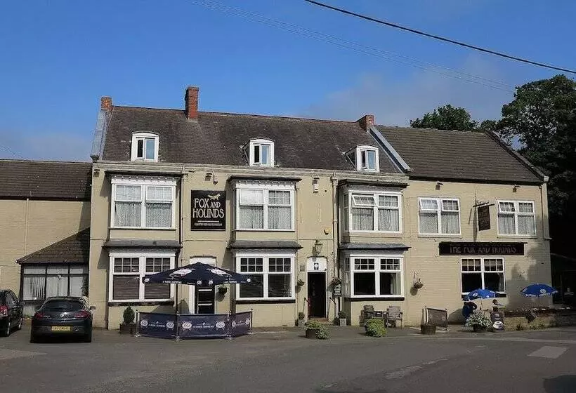 호텔 The Fox & Hounds