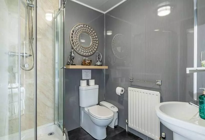 호텔 The Fox & Hounds