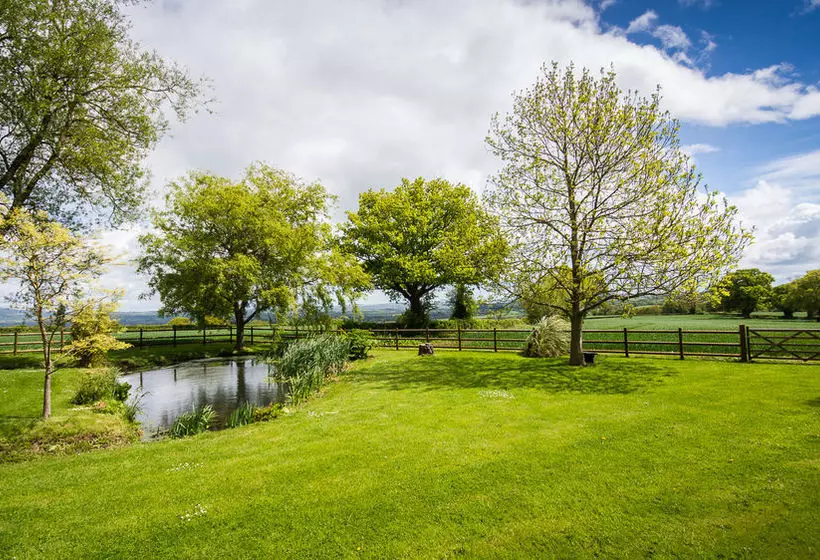 호텔 The Hills Farm