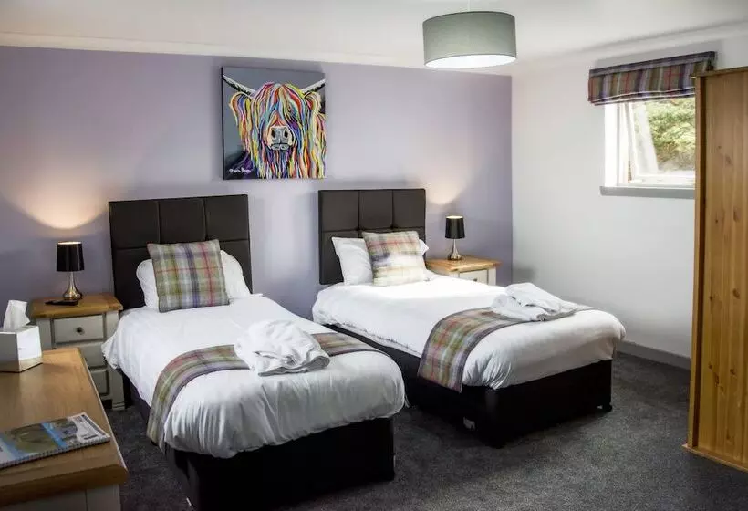 The Knowes Hotel & Restaurant