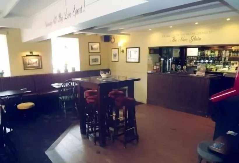 בית מלון כפרי The New Globe Inn