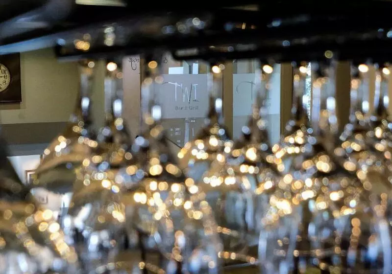 בית מלון כפרי The Woolpack Inn