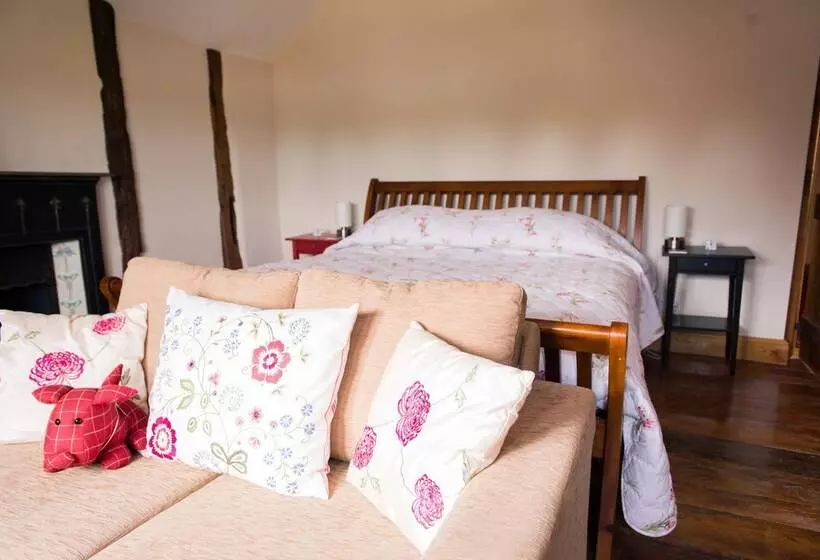 Huntlands Farm Bed & Breakfast