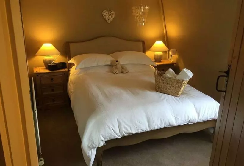 Meadow Cottage