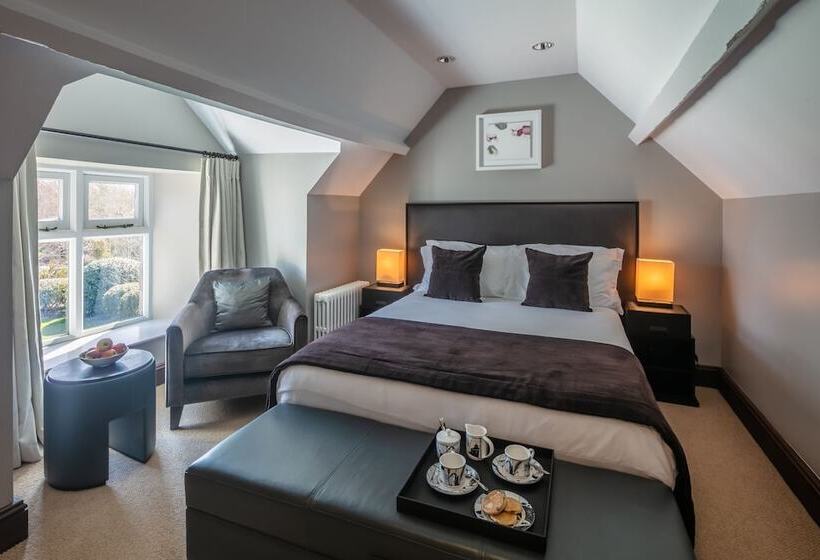 膳宿费 Penrhiw Priory