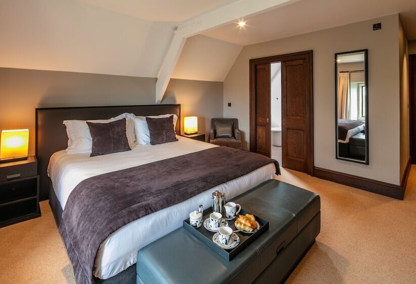 膳宿费 Penrhiw Priory